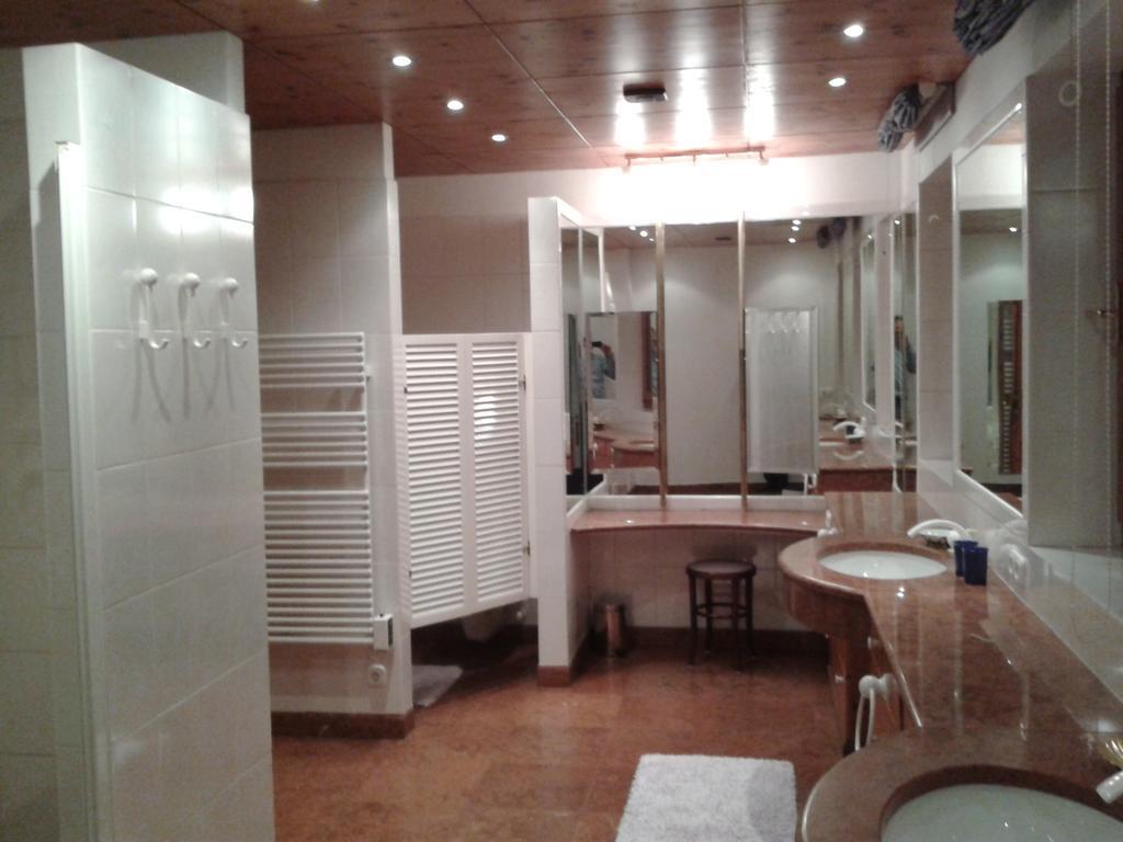 Ski & Golf Apartment Zell Am See Quarto foto